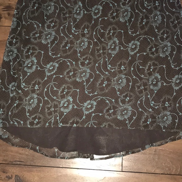 Women skirt - Picture 2 of 2